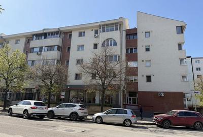 Apartament cu 3 camere decomandat în Babadag - 1