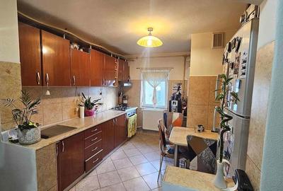 Apartament cu 2 camere semidecomandat în Central - 1