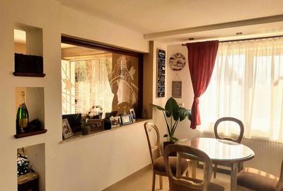 Casă cu Teren 5000 Mp în Corbeni - 4