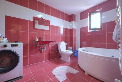Dobroesti, Str. Doinei, vila P+E+M superba, 6 camere si 3 bai cu finisaje LUX - 11
