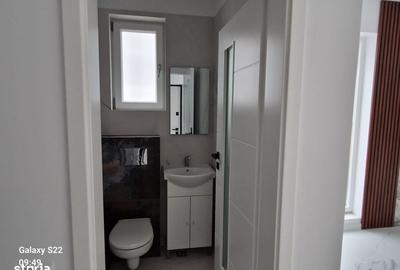 Apartament cu 3 camere în Roșu