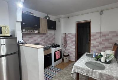 Apartament mobilat si utilat, etaj intermediar,  Siret - 2
