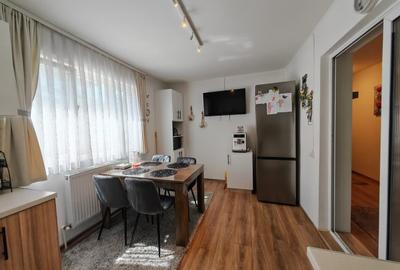 Casă cu 3 camere cu Teren 674 Mp în Crețești