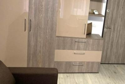 Garsoniera decomandata Metrou EROII REVOLUTIEI - 3