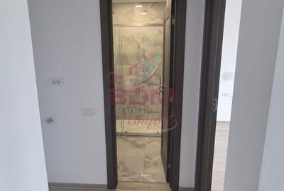 Apartament cu 3 camere semidecomandat în Micro 1 - 4