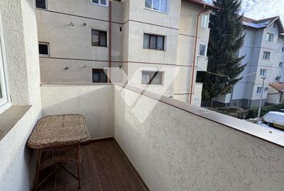 Apartament cu 3 camere decomandat în Valea Aurie - 9
