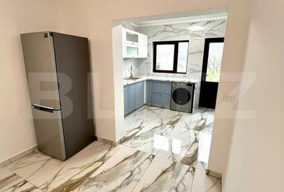 Casă cu 7 camere cu Teren 600 Mp în Gura Foii - 6