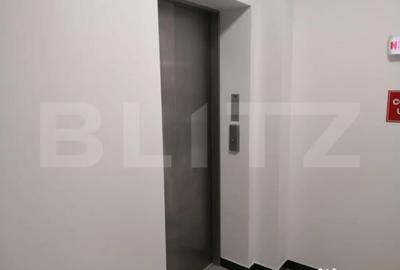 Apartament cu 3 camere semidecomandat în Calea Moldovei - 3