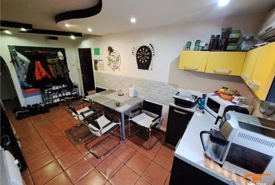 4 camere,et 2, Torontalului, 2 bai, 2 balcoane, centrala proprie, clima - 3