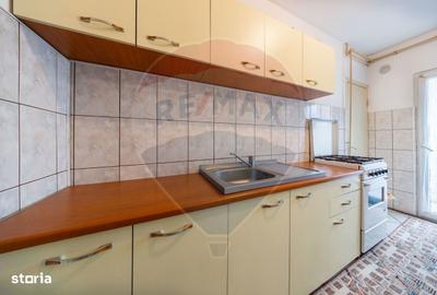 Apartament cu 3 camere, mobilat în Est - 3