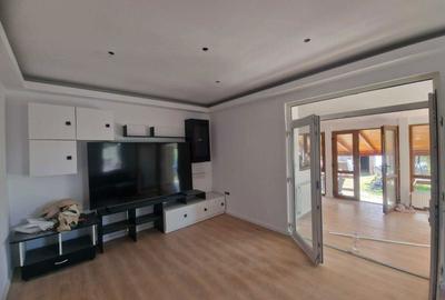 Casă cu 4 camere cu Teren 630 Mp în Exterior Vest - 2