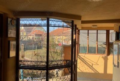 Vand casa si teren , str.Independentei , zona linistita - 3