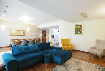 Apartament spatios si insorit cu 3 camere | terase 33mp