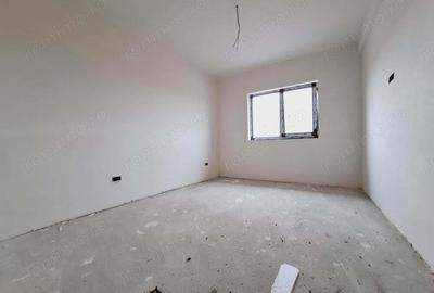 Aproape de benzinaria ESO. Casa cu 5 camere. Cu dormitor la parter. - 10