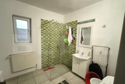 Casă cu 3 camere cu Teren 336 Mp în George Enescu - 30