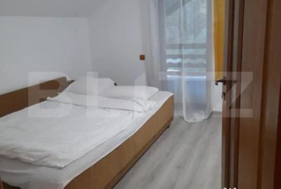 Casă cu 7 camere cu Teren 1500 Mp în Central - 15