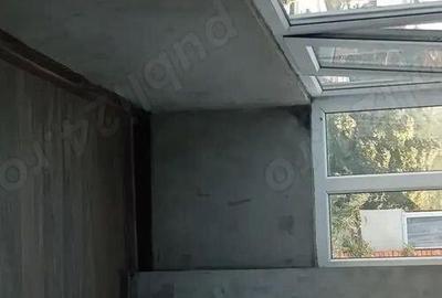 3 camere, decomandat, 3 balcoane, etaj 4/5 Micro 38 - 2