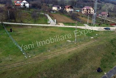 Teren de 1734 mp, în Central