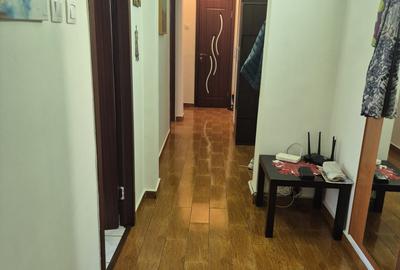 Apartament cu 4 camere semidecomandat în Crângași - 9