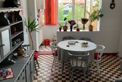 Apartament cu 3 camere decomandat, mobilat în Central - 4
