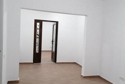 Decebal Alba Iulia Calarasi , parter de vila - 5
