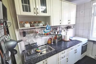Apartament cu 3 camere decomandat în Calea Romanului - 3