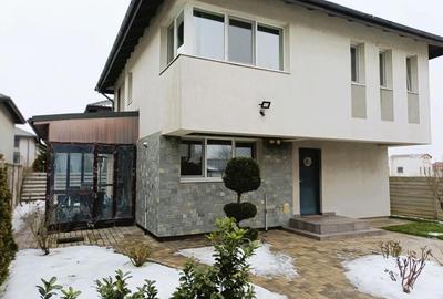 Casă cu 4 camere în Berceni