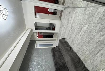 Garsonieră decomandată în Central - 3