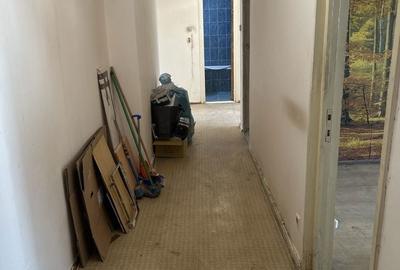 Apartament cu 3 camere decomandat în Nicolae Titulescu - 4