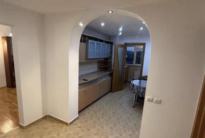 Inchiriere Apartament 3 Camere Semidecomandat Aparatorii Patriei-Samoila Dumitru - 5