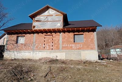 Casa de vanzare - 1