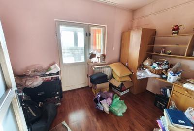 Apartament cu 3 camere decomandat în Republicii - 3