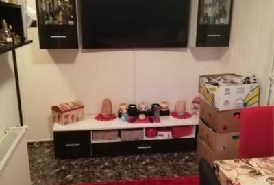 Apartament cu 2 camere decomandat în Rahova - 6