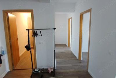 Apartament cu 3 camere decomandat în Vest - 2