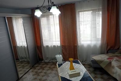 Casă cu 4 camere în Central - 4