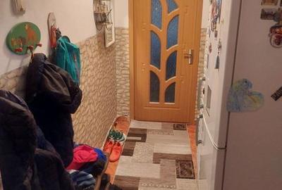 Apartament cu 3 camere semidecomandat în Fălticeni - 1