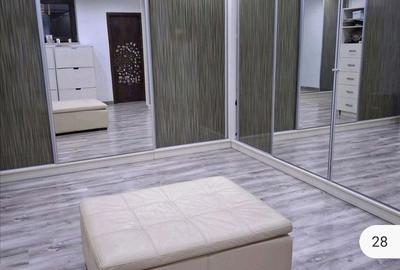 Casă cu 8 camere cu Canalizare în Tineretului - 17