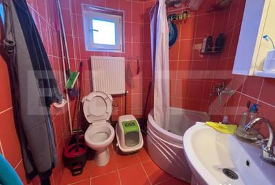 Apartament cu 3 camere decomandat în Nicolina - 2