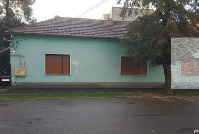 Casă cu 3 camere în Elisabetin - 1