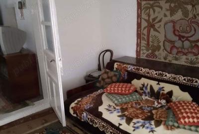 Casă cu 4 camere cu Teren 2100 Mp în Blidari (Cârligele)