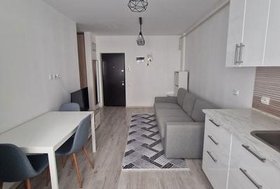 Apartament cu 2 camere semidecomandat în Apărătorii Patriei - 13
