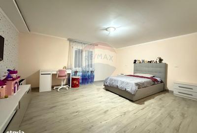 Casă cu 5 camere cu Teren 582 Mp în Săucești - 8