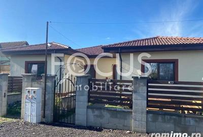 Casă cu 3 camere cu Teren 275 Mp în Sânmihaiu Român - 6