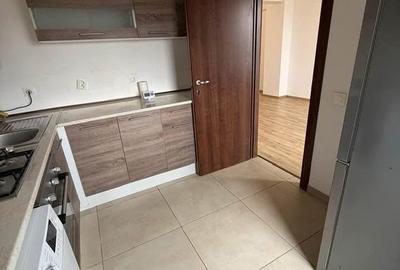 Apartament cu 3 camere decomandat în Km 4-5 - 9