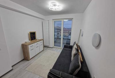 Apartament cu 2 camere decomandat în Șelimbăr - 4