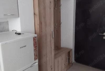 Garsonieră decomandată în Baza 3 - 6