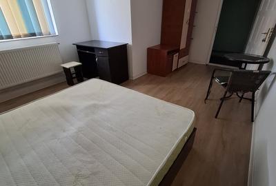 Garsonieră decomandată în Uverturii - 6