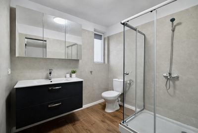 Casă cu 4 camere cu Teren 250 Mp în Tunari