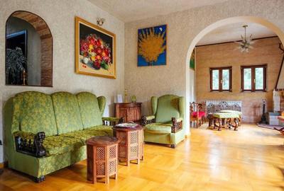 PENSIUNE 8 CAMERE - SINAIA - COMISION 0% - 16