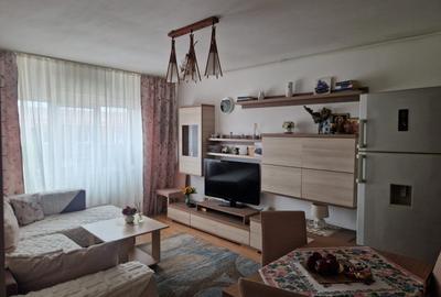 Agenție imobiliară vindem apartament cu două camere în Năvodari - 1